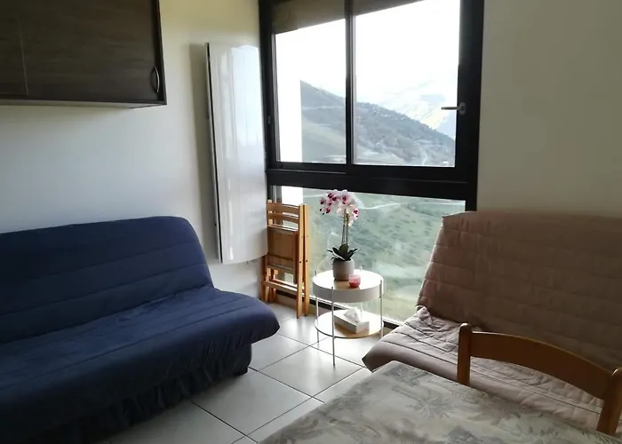 Au Pied Des Pistes *